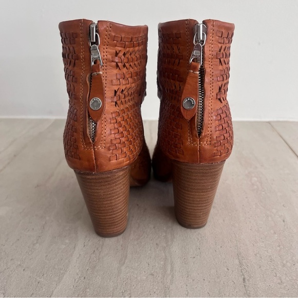 Rag & Bone Leather Newbury Bohemian Bootie Ankle Boots Size 39.5 - Picture 6 of 15